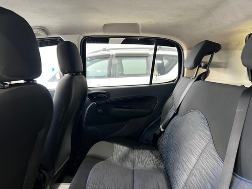 Fiat Uno 1.0 Attractive Flex 5p