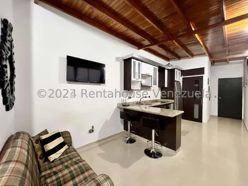 Casa En Venta En Los Naranjos