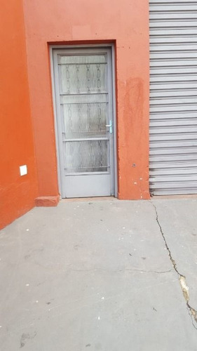 Imagem 6 de 18 de Galpão Para Alugar Por R$ 6.000,00/mês - Vila Dalila - São Paulo/sp - Ga0099