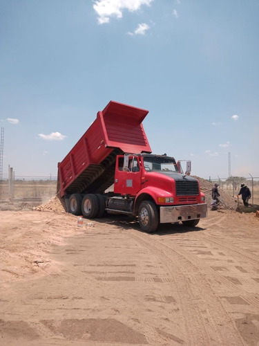Camion De Volteo 14m3
