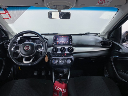 Imagem 11 de 21 de Fiat Cronos
