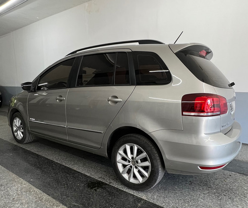 Volkswagen Suran 1.6 Imotion Highline 110cv