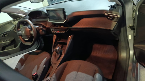 Peugeot 208 1.6 Active Tiptronic