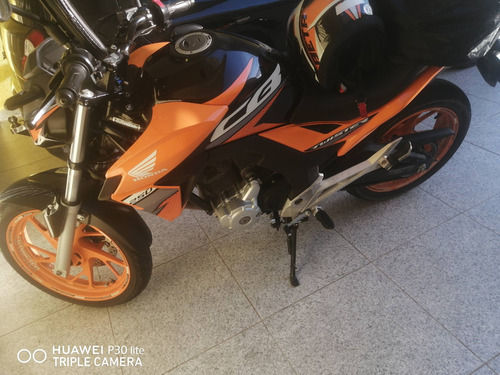 Imagem 2 de 5 de Honda Twister