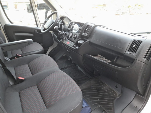 Imagen 12 de 13 de Boxer Premium 2.2 Hdi 440 L4h2 Minibus 17+1