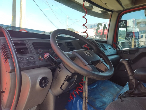 Imagem 8 de 13 de Vw 24280 Constellation Truck No Chassi 2013