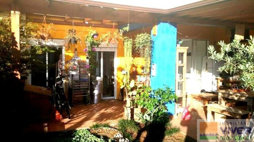 Imagem 2 de 15 de Giardino Super Charmoso Em Condomínio Fechado - Nm3607