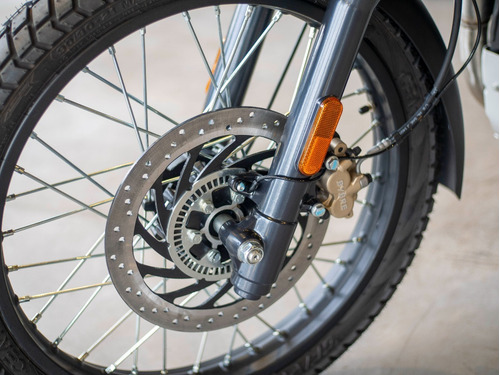 Imagen 16 de 25 de Royal Enfield Himalayan Pine Green Disponible Ya