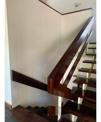 Se Vende Casa 550m2 5h+s/4.5b+s/4p La Boyera 1211