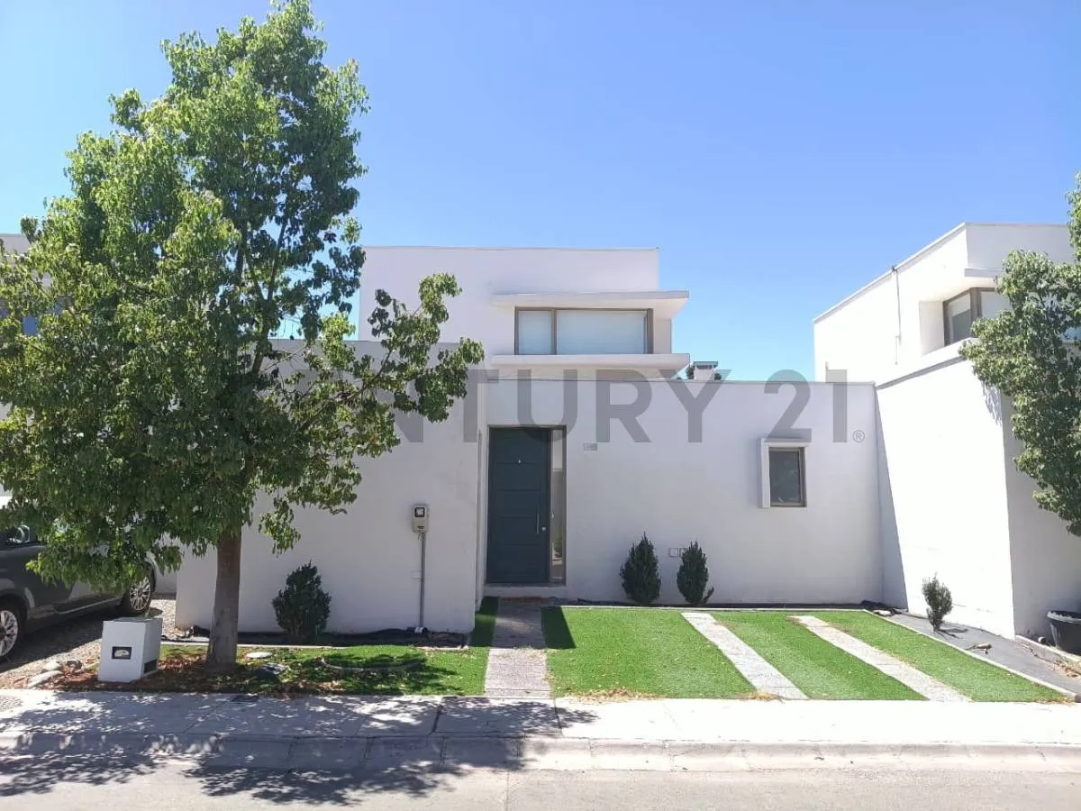 Imagen 1 de 26 de Se Vende Casa Estilo Mediterráneo En Buin