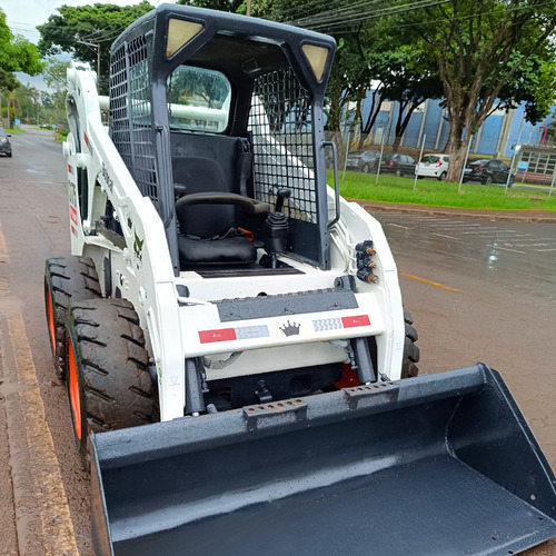 Mini Carregadeira Bobcat S175 - Ano 2011