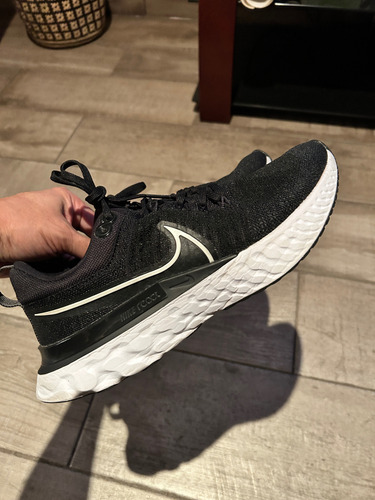 Nike React Infinity Flyknit 26.5 (Usado)
