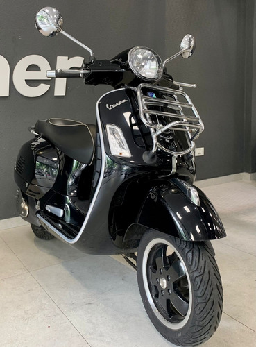 Imagen 13 de 20 de Vespa Piaggio Gts Super 300 2018 - Palermo Bikes