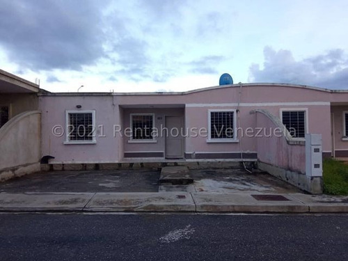 Imagen 25 de 30 de Casa En Venta Urbanizacion Roca Del Norte Barquisimeto Lara Rah 23-4511 // Invierta Seguro Con Rentahouse//
