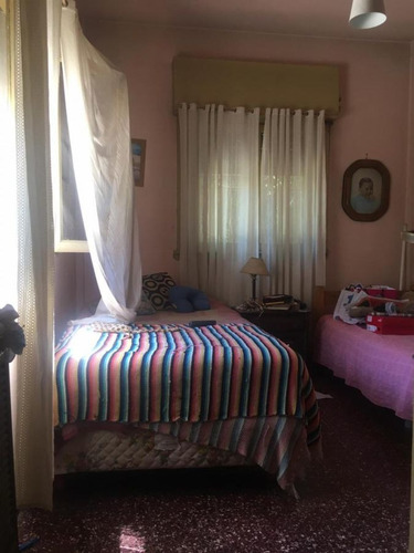 Imagen 9 de 10 de Casa En Venta De 3 Ambientes En Grand Bourg