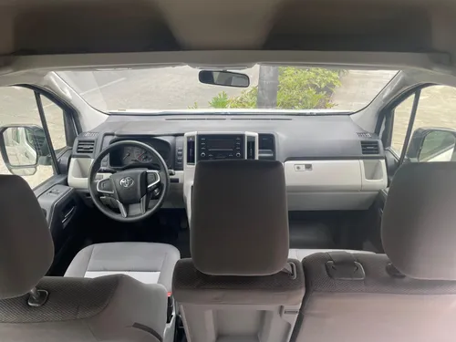 Toyota Hiace 2.7 Ventanas Superlarga Mt