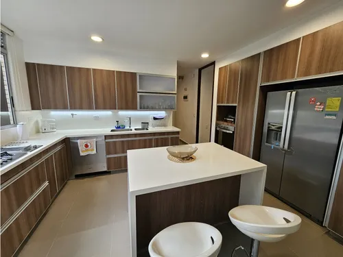 Rhbr-11804 Casa De Un Nivel (envigado, Alto De Las Palmas)