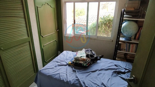 Casa En Venta En Lomas De Cocoyoc Con Acabados De Lujo, Alberca Y Jardín Apta A Créditos