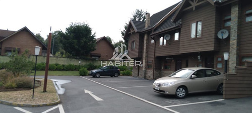 Casa En Arriendo En Condominio De 3 Dorm. En Pucón Amoblada