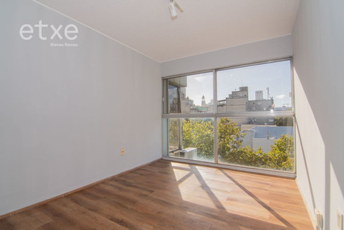 Imagen 2 de 10 de Oficina En Venta Con Garaje Y Excelente Renta 6,2% En Centro (ref: Jpd-1153)
