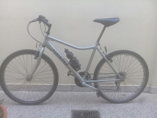 Bicicleta Lucerna R 26 Mountain Bike 18 Cambios Shimano