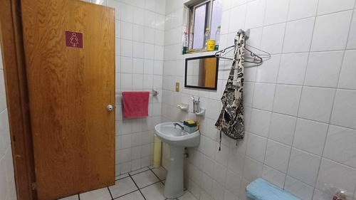 Excelente Bodega En Escandon Con Area De Oficinas Y Estacionamientos