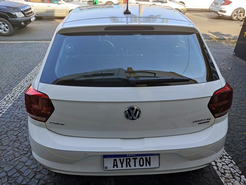 Imagem 10 de 13 de Volkswagen Polo Hatch 1.0 12v 4p Tsi 200 Highline Automático