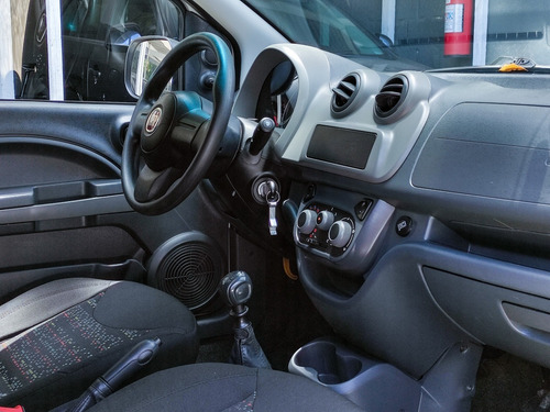 Imagem 10 de 13 de Fiat Fiorino Furgão Hard Working Flex 1.4 Mpi 8v 2p Manual