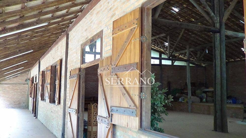 Chácara À Venda, 2348 M² Por R$ 2.650.000,00 - Caixa D´água - Vinhedo/sp - Ch0015