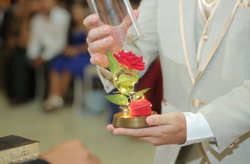 Porta Alianças Rosa Encantada A Bela E A Fera Casamento