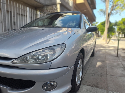 Peugeot 206 1.6 Xt Premium