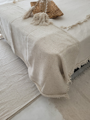 Manta Rustica Moderna 245x250 Cm Crudo Liso Color Blanco