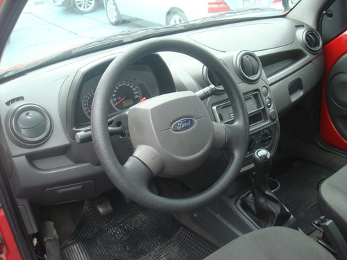 Imagem 10 de 11 de Ford Ka 1.0 Flex 2010