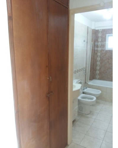 Imagen 4 de 9 de Departamento En Venta En Lomas De Zamora Oeste