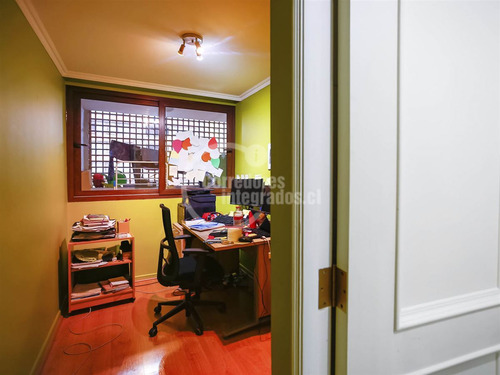Departamento En Venta De 4 Dorm. En Vitacura