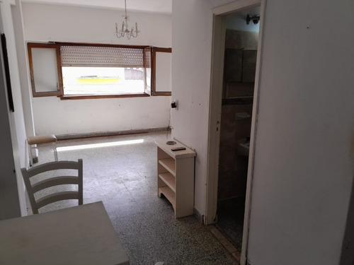 Departamento Monoambiente En Mar Del Tuyú - 1 Cuadra Del Mar