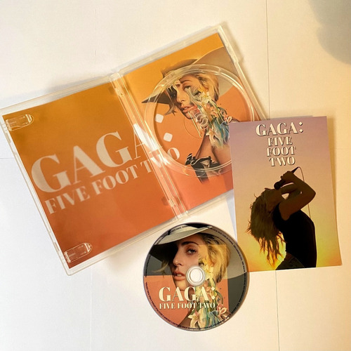Dvd Lady Gaga Five Foot Two, Coachella, Enigma Miami A Star