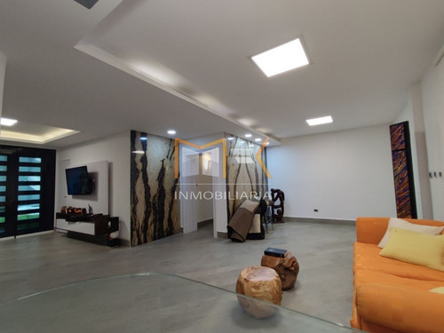 Imagen 7 de 29 de Mk Inmobiliaria Vende Quinta Moderna En Urb El Piñal, El Limón / 04128517764