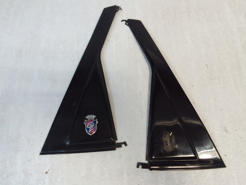 Ornamento Triangular Externo Trasero Ford Focus