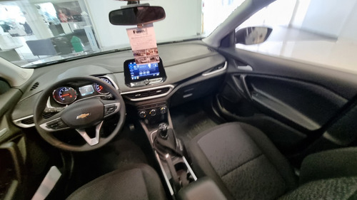 Imagen 12 de 15 de Chevrolet Tracker Manual 0km 2022 Fabrica Vm