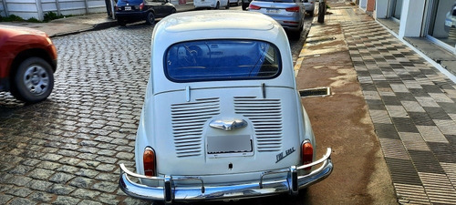 Imagen 6 de 11 de Fiat Fiat 600 E