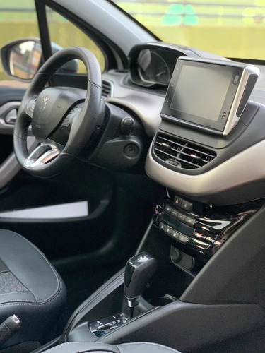 Peugeot 208 1.6 Feline Tiptronic 2018