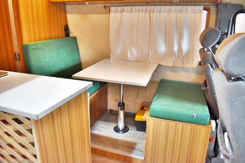 Imagen 10 de 16 de Mercedes Benz Motorhome
