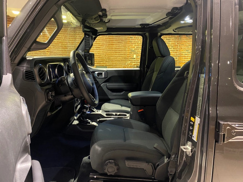 Imagen 16 de 25 de Jeep Gladiator 3.6 Unlimited Rubicon | Zucchino Motors