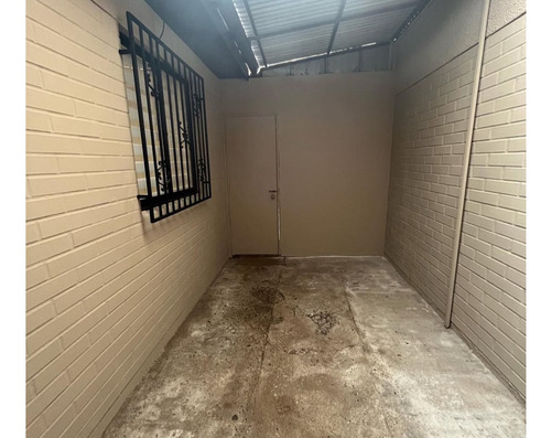 Casa Dos Dormitorios En Venta (100766)