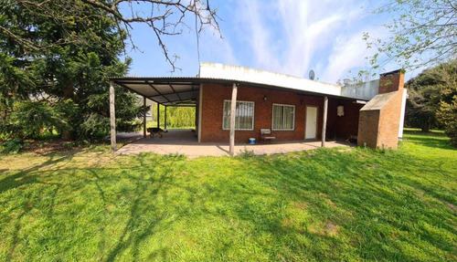 Imagen 11 de 12 de Campo En Venta Sobre Acceso Oeste
