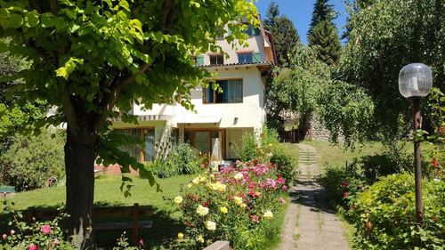 Imagen 26 de 29 de Importante Propiedad Céntrica En Bariloche , Ideal Inversores. Atención Empresas Constructoras, Predio Apto Para Importante Desarrollo Inmobiliario! Apto Destino Turístico, Hostel U Hostería.