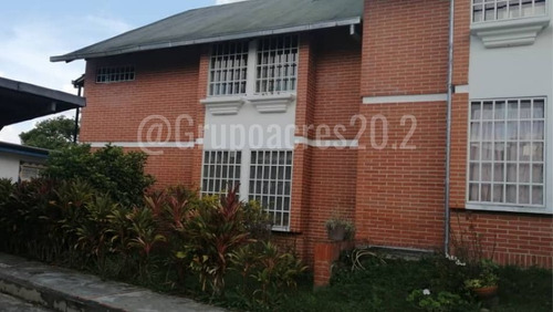 Imagen 2 de 16 de Se Vende Bello Town House En La Urb. Guarda Bosques 3. Municipio Carrizal. Edo. Miranda. Yc