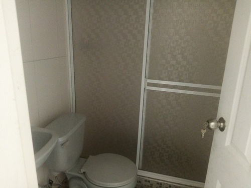 Imagen 19 de 21 de Venta De Edificio En Guatire,edo. Miranda (aldy)