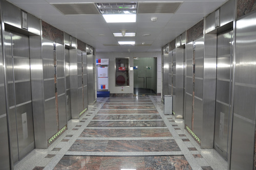 Oficina Totalmente Renovada A Pasos De Metro Santa Lucia